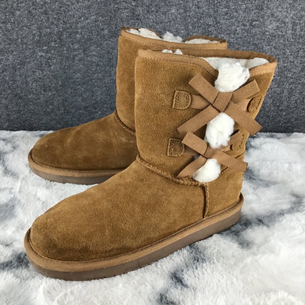 UGG Koolaburra Victoria Short Boot Girl's‎ Size 3 Chestnut